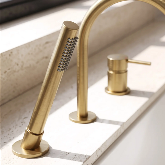 3-Loch-Badewannenarmatur Lungo – Gold Matt