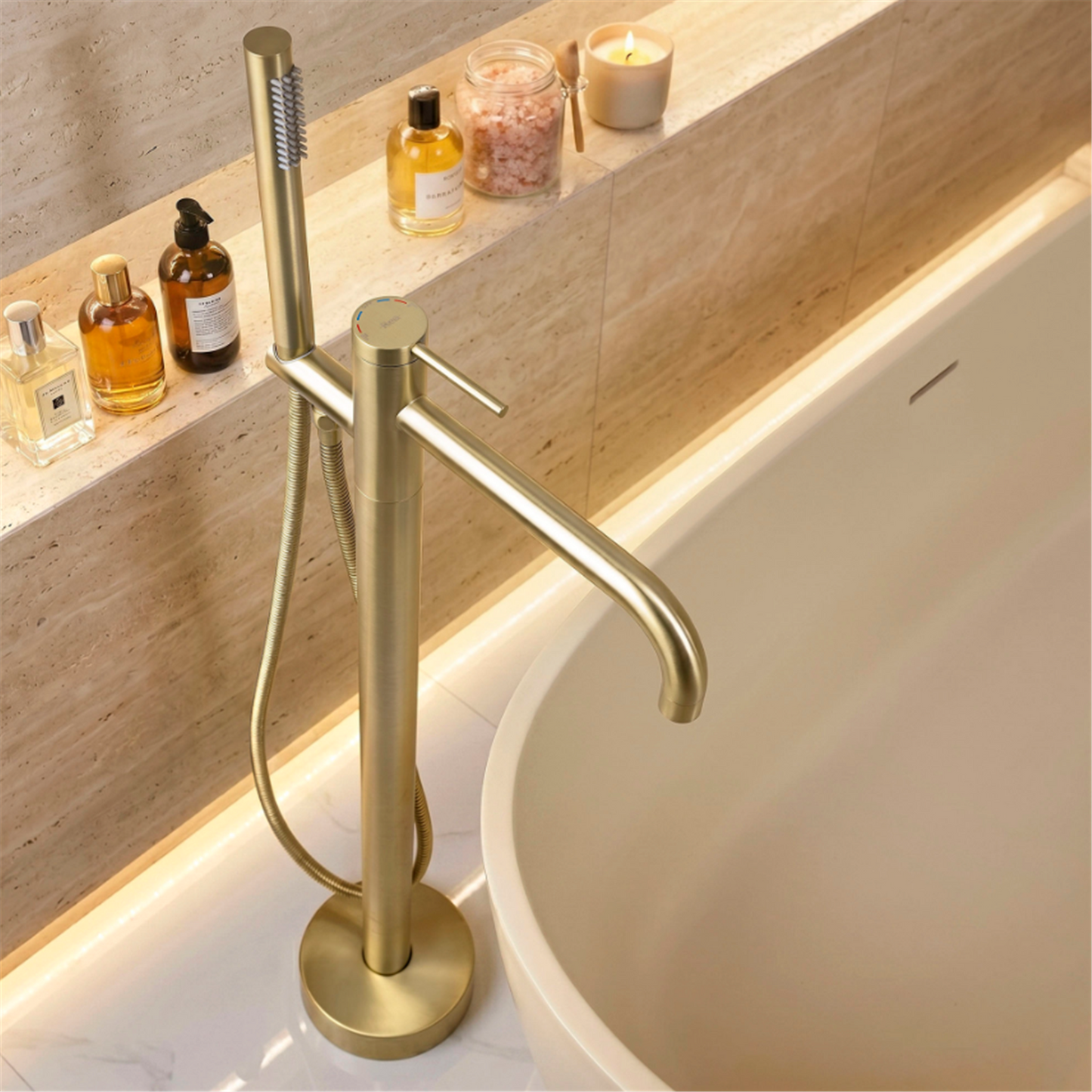 Badewannenarmatur Clif Gold Matt freistehend mit Handbrause