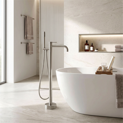 Badewannenarmatur Clif Chrom freistehend mit Handbrause