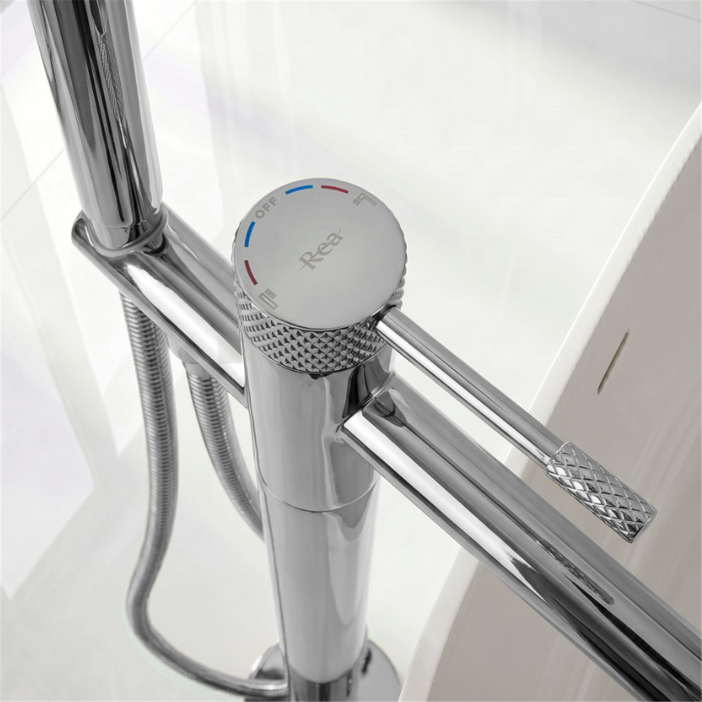 Freistehende Badewannenarmatur Venti – Chrom