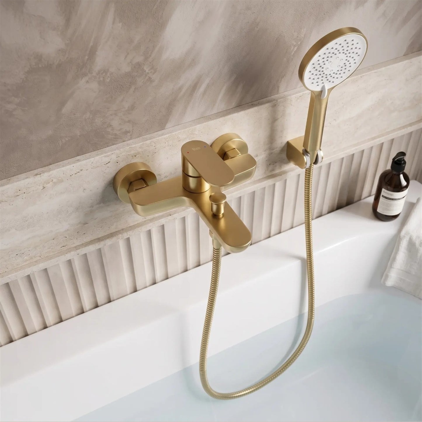 Wannenarmatur Logan – Gold Matt