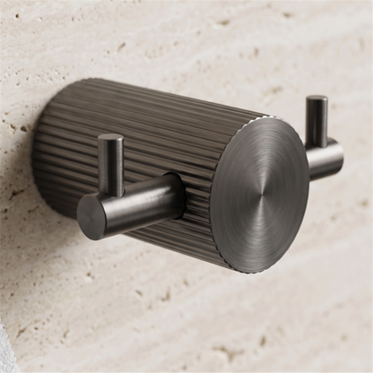 Badezimmerhaken 64104A Solo Titan zur Wandmontage