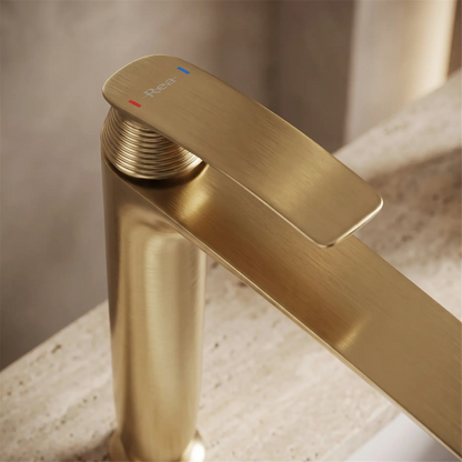 Waschbeckenarmatur Como Premium – Gold Matt High