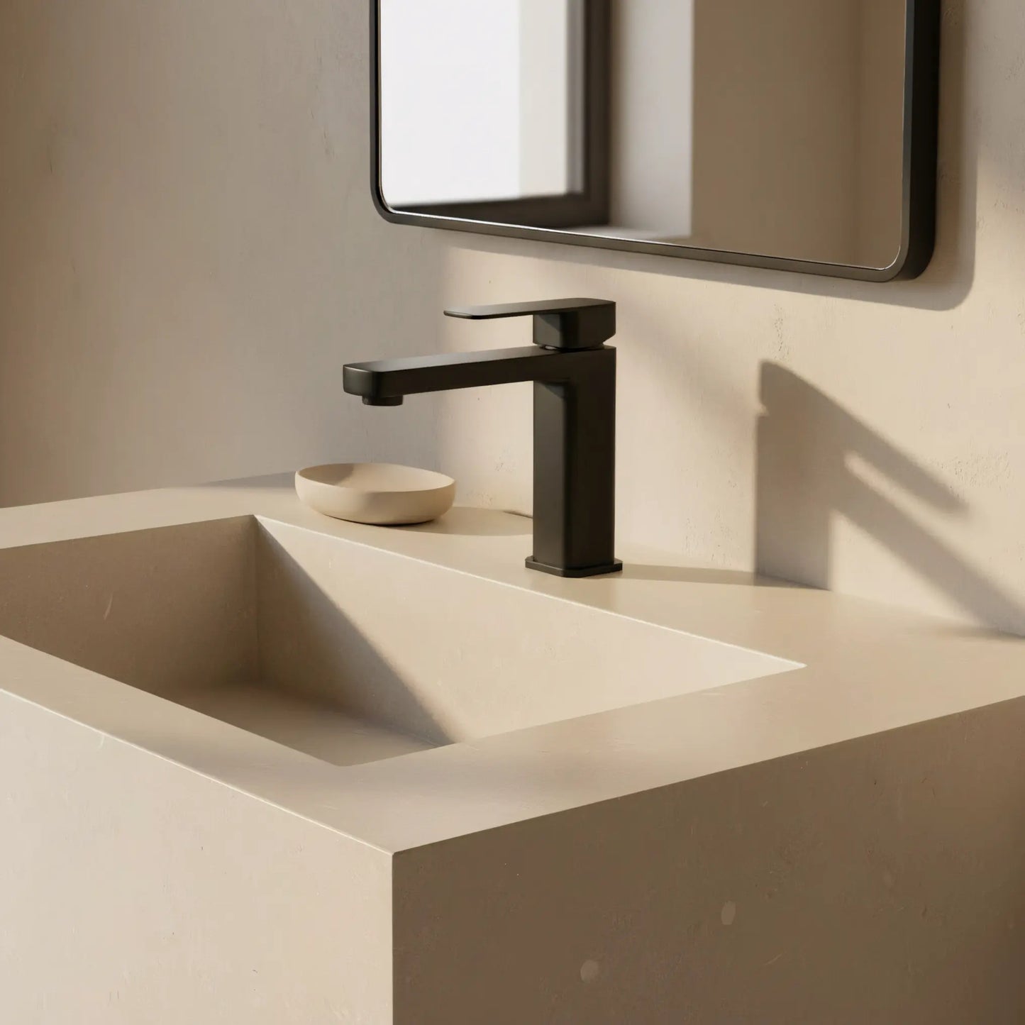 Armatur Arlo Black Low