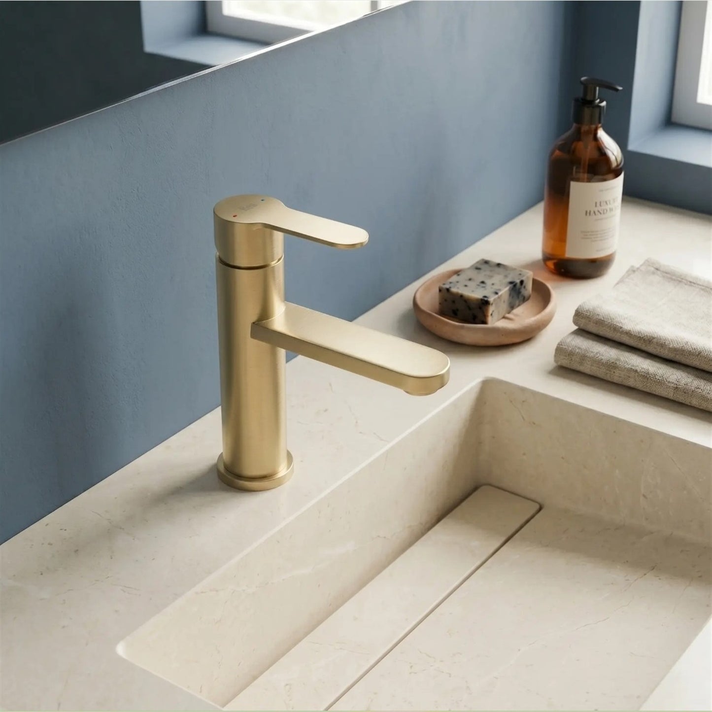 Waschtischarmatur Arcos – Gold Matt Low