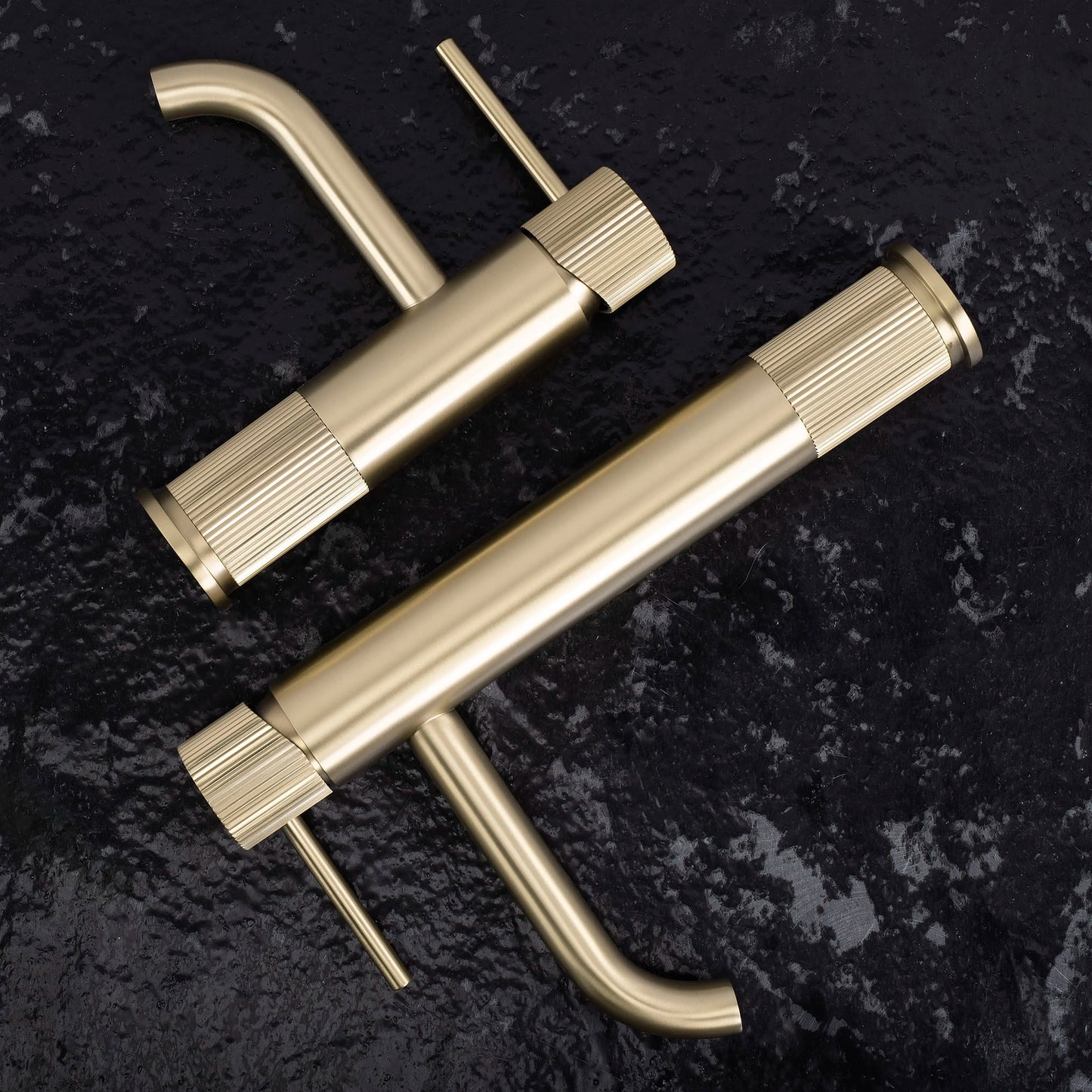 Armatur Lungo Stripe Gold Matt