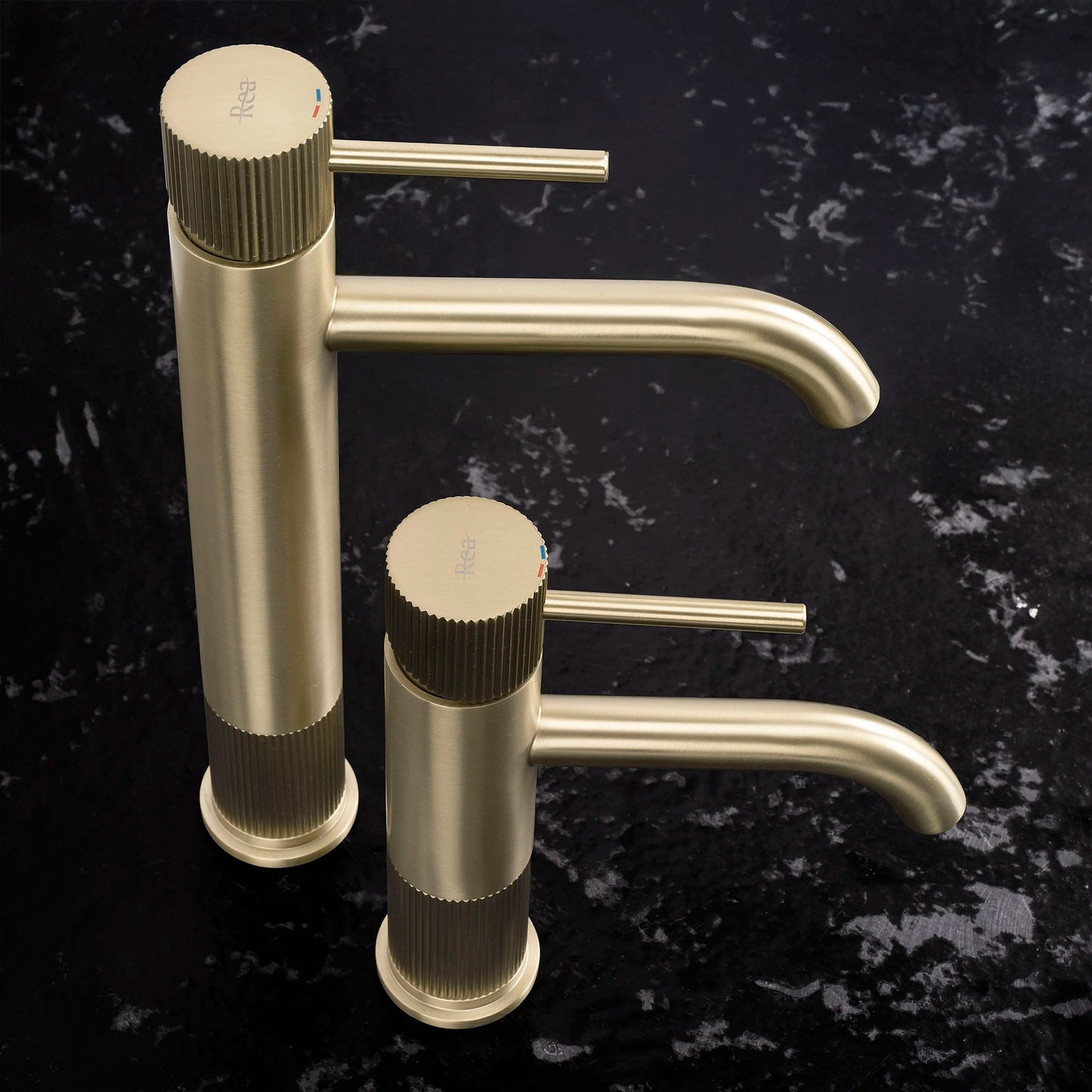 Armatur Lungo Stripe Gold Matt